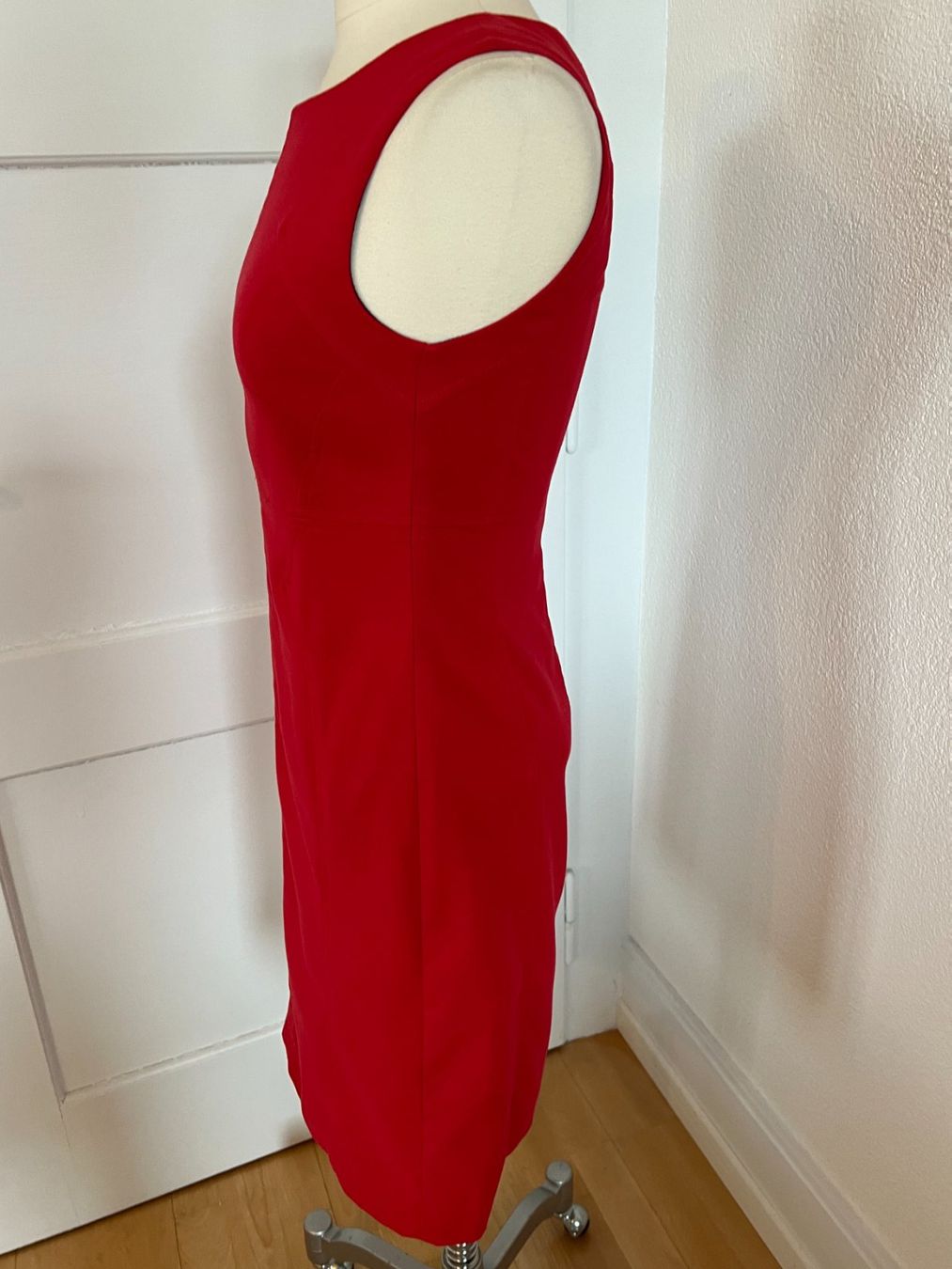 Comma Vestiti: Comma Damen Etui Kleid, Gr. 36, Rot – Usato da Worb venduto da farben20zauber 2