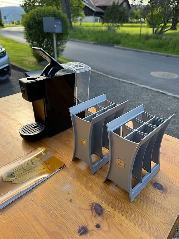 Nespresso Macchine per caffè & Macchine per espresso: Machine à thé Nestlé Special.T + 2 porte-capsules – Usato da Engollon venduto da Winters91 2