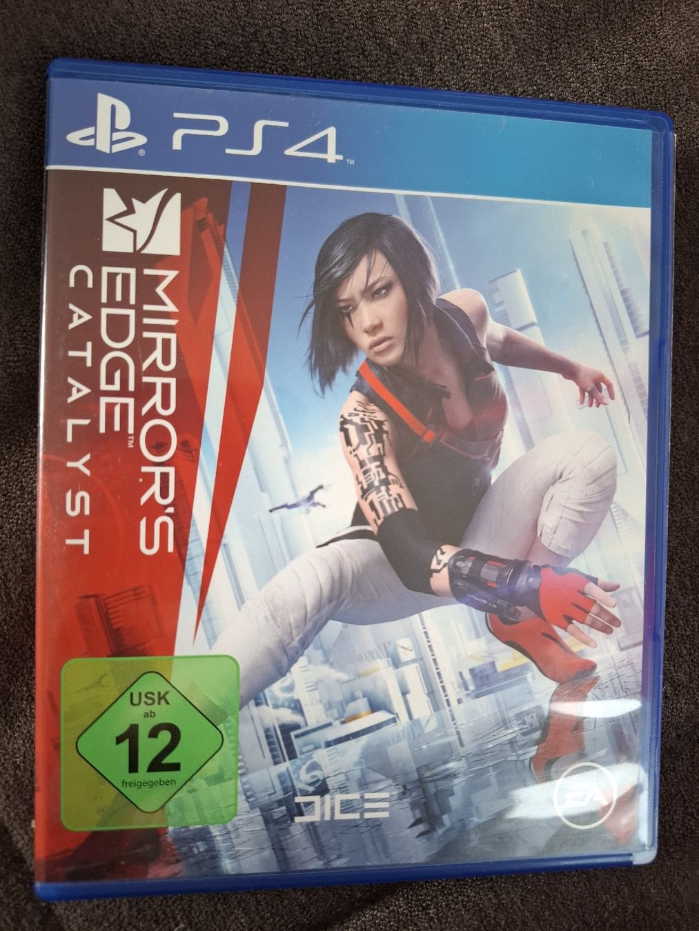 Jeux: Mirrors Edge Catalyst PS4 Spiel – D'occasion à Stäfa par UH82