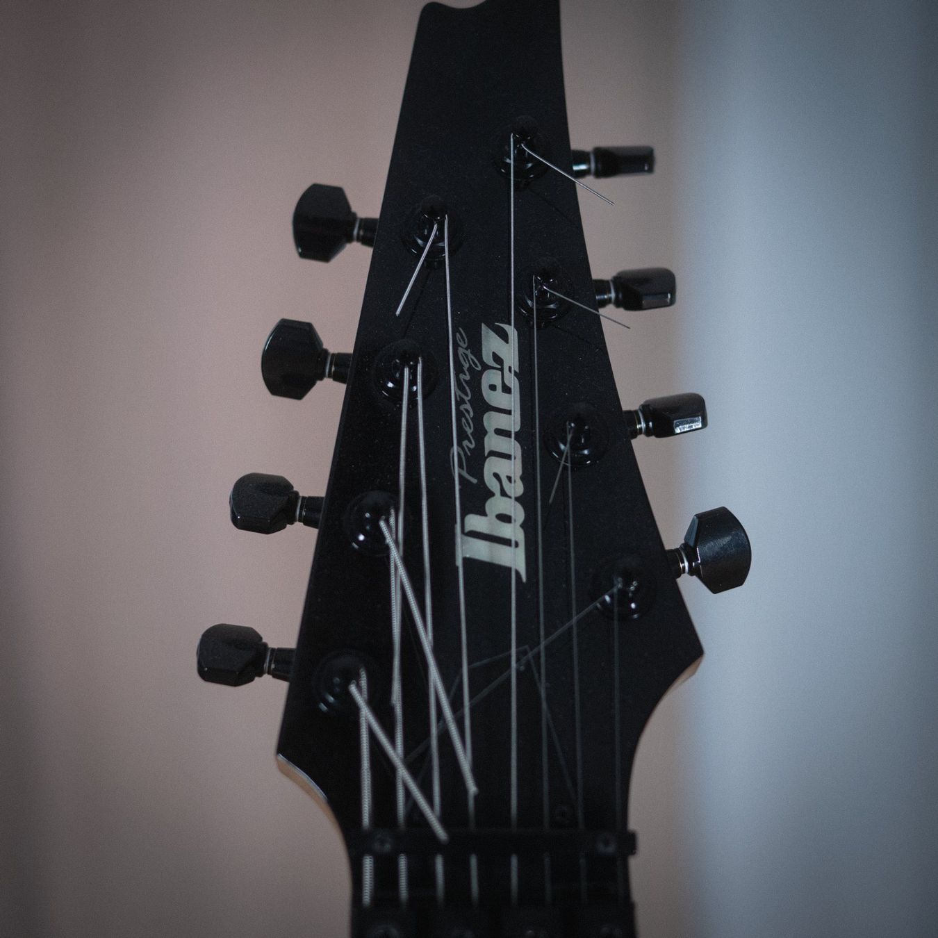 Ibanez Strumenti musicali: Ibanez RG2228-GK Prestige MIJ 8-String + Case – Usato da Chur venduto da ShredCrusade 4
