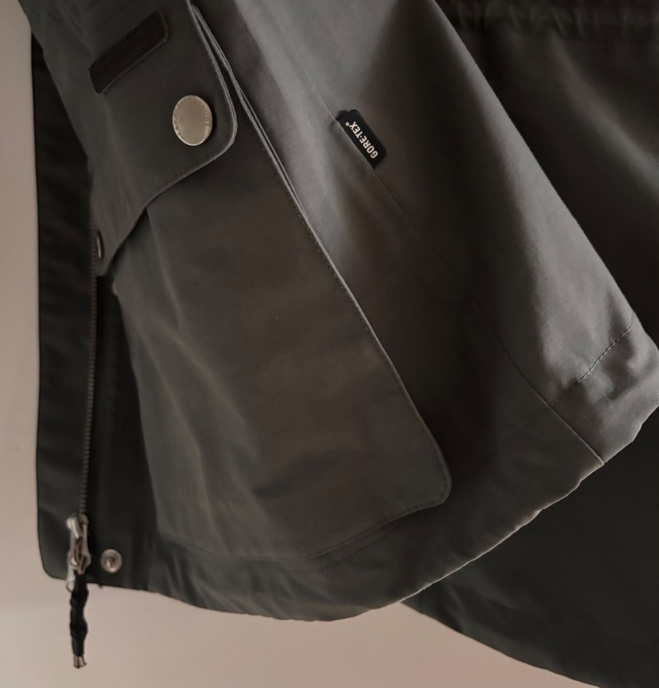 Peak Performance Jacken: Peak Performance Goretex Parka grau M – Gebraucht aus Bennau von Fury3 4