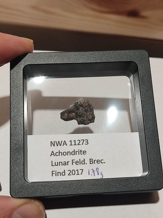 NWA 11273- Lunar Meteorite - 1.78 gr - Mond Meteorit | Kaufen auf Ricardo