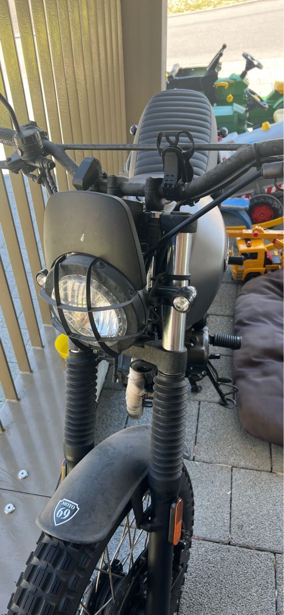 Brixton Motorcycles Strada: Brixton BX125 X Scrambler – Usato da Buttisholz venduto da mar_js92 3