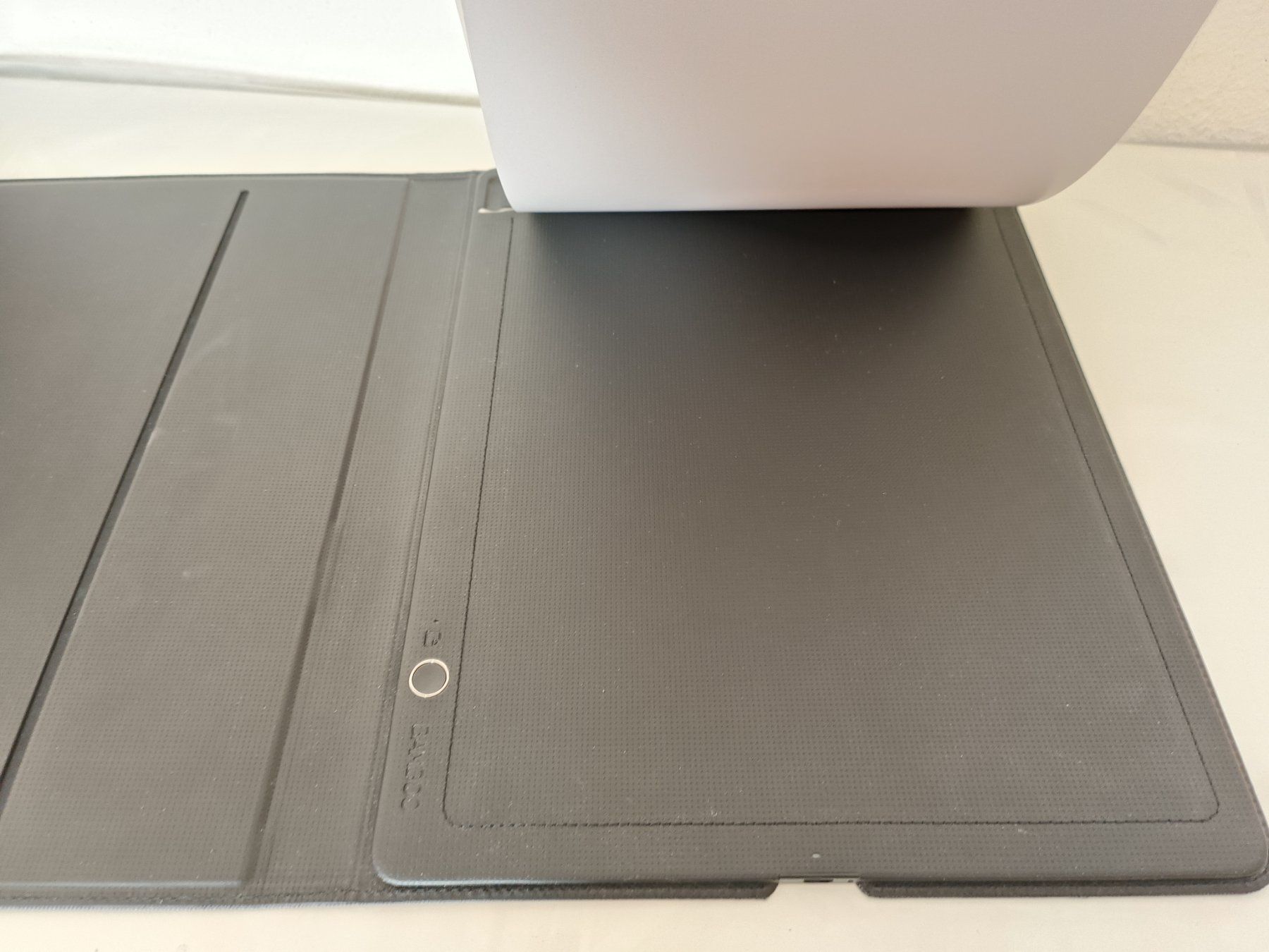 Wacom Tablet PC: Bamboo Folio Smartpad A4, ohne Pen daher defekt – Difettoso da Oberhofen Thun'see venduto da cri_6md2 1