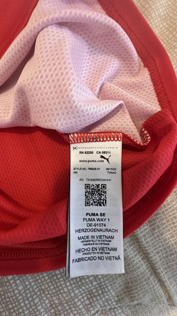 Puma Canottiere & Pantaloni: Switzerland Jersey 2024/2025 – Nuovo (secondo la descrizione) da Oberrieden venduto da jon_5cl2 6