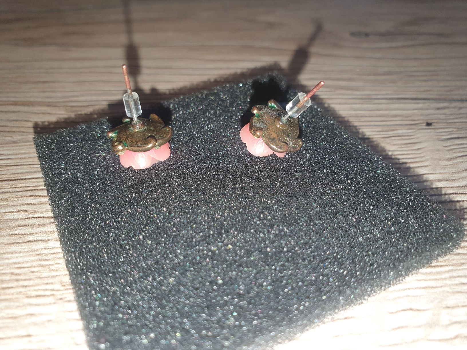 Ohrringe & -stecker: Ohrstecker in Rosenform, Modeschmuck – Gebraucht aus Moosseedorf von Sonnenschein.. 5