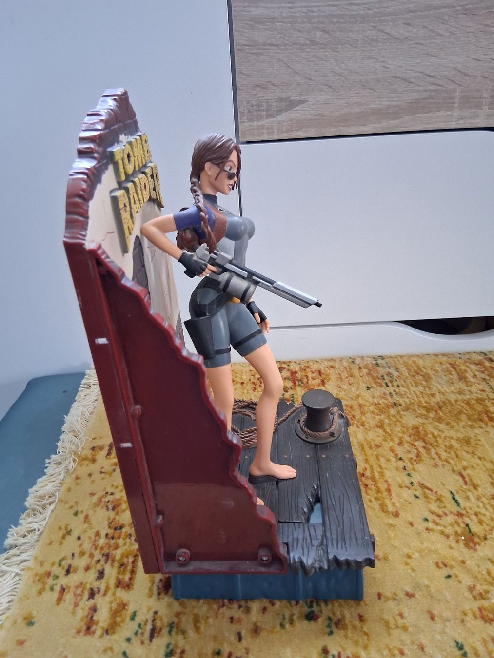 Statuette: Statue Lara Croft Tomb Raider – Usato da Aigle venduto da Marcagapit 4