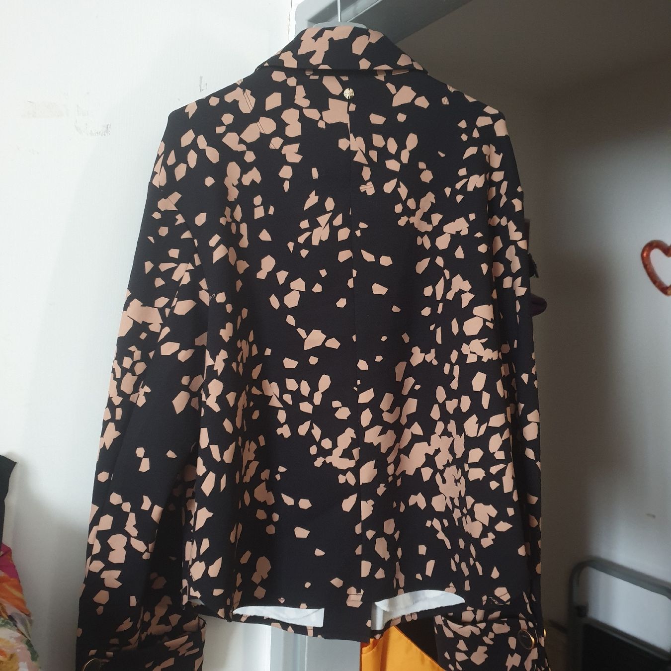 Marc Cain Giacche: Marccain schöner Blazer Gr. 4 – Nuovo (secondo la descrizione) da Frenkendorf venduto da Moon111 3