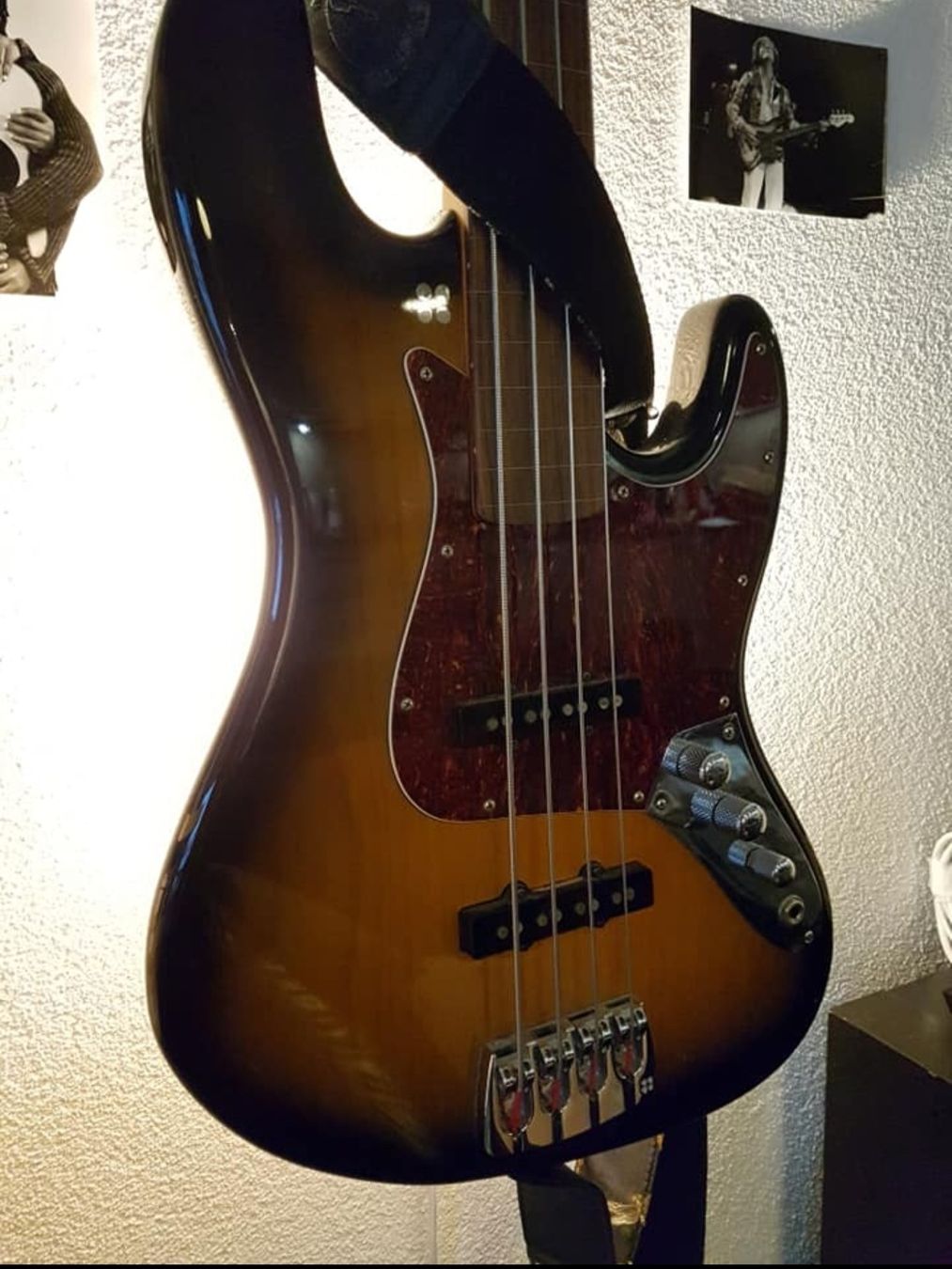 Strumenti musicali: basse sandberg custom shop fretless – Usato da Chavannes pres renens venduto da jsilveira1409 1