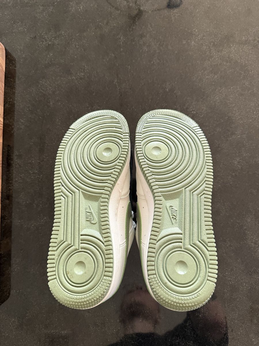 Nike Scarpe da uomo: Air Force 1 Next Nature – Nuovo (secondo la descrizione) da Emmen venduto da viv_6xyv 1