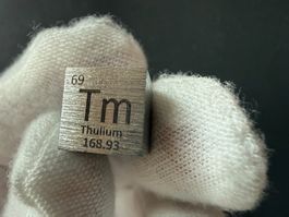 Thullium, Elementwürfel, Dichtewürfel mit Gravur 1x1x1cm