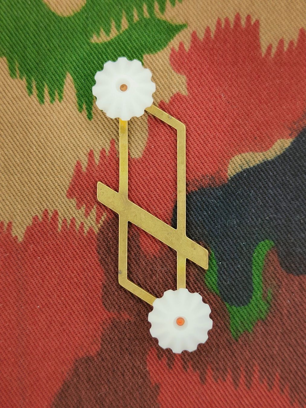 Schweizer Armee Uniformi: Gradabzeichen Leutnant Ord. 1990, Variante 2 – Usato da Bauma venduto da SwissMilitaria 1