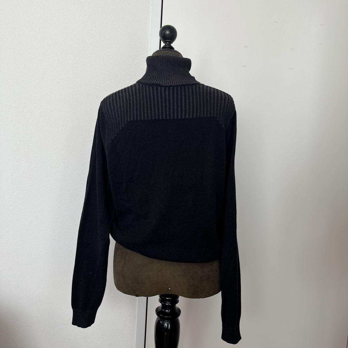 Calvin Klein Maglioni & Felpe: Calvin Klein Rollkragen Pullover – Nuovo (secondo la descrizione) da Zug venduto da saskia-chiara 2