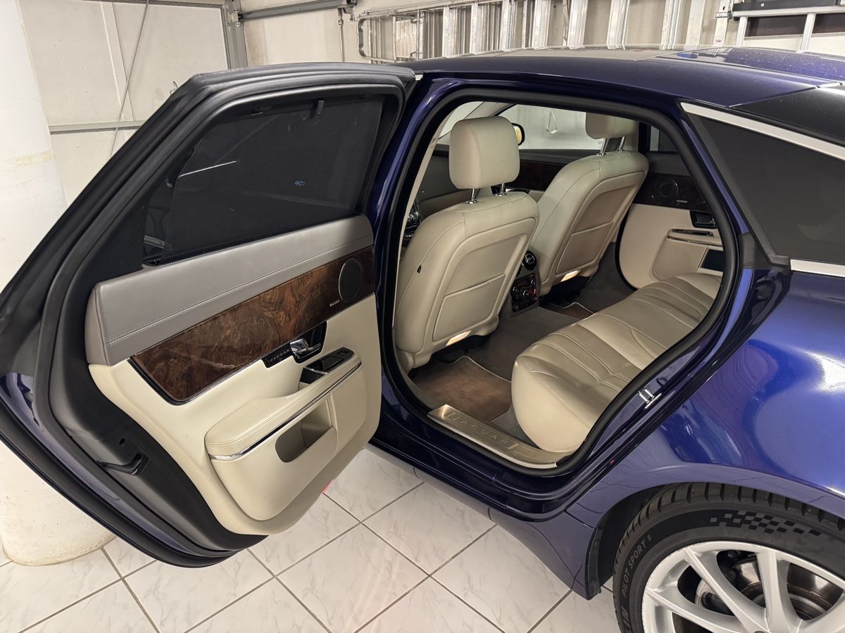 Jaguar Autos: Jaguar XJL Blau Metallic 3.0D – D'occasion à Affeltrangen par Atraente 2