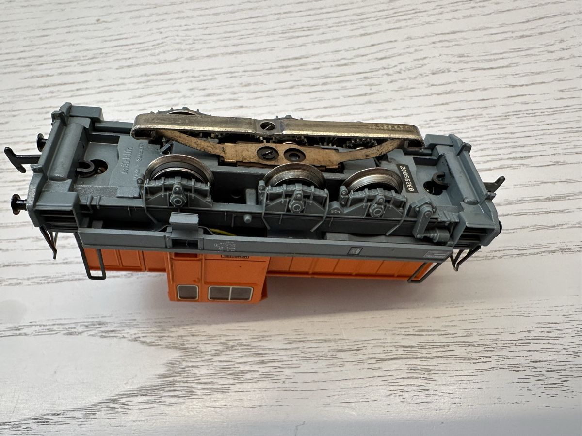 Märklin Modellini di ferrovie: Märklin 3088 DHG 700 C Werkslok – Usato da Lupsingen venduto da New-Haven 4