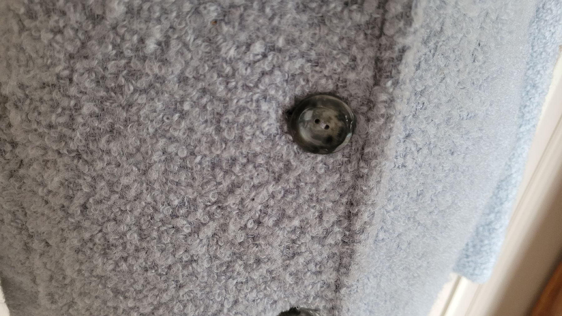 Benetton Cappotti: Benetton Mantel Gr.36 Eisblau Mohair Wolle – Usato da Winterthur venduto da Wohnhaus 7
