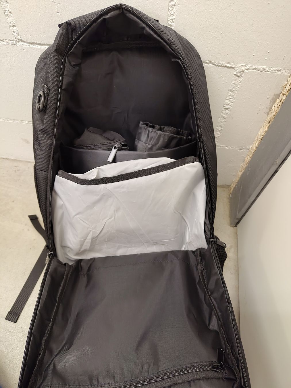 Zaini: Rucksack schwarz – Nuovo (secondo la descrizione) da Olten venduto da flavibavi 3