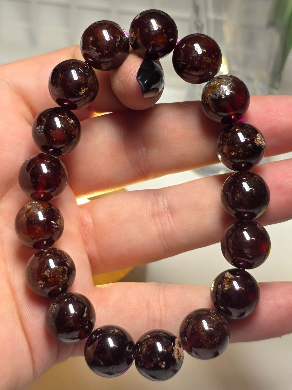Mineralien & Heilsteine: Granat Armband A 12.4mm – Neu und originalverpackt aus Matzingen von Shay_Crystalz