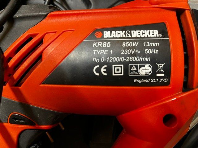 Trapani: Schlagbohrmaschine inkl. Bohrerset – Usato da Zürich venduto da hei_8k5g 1