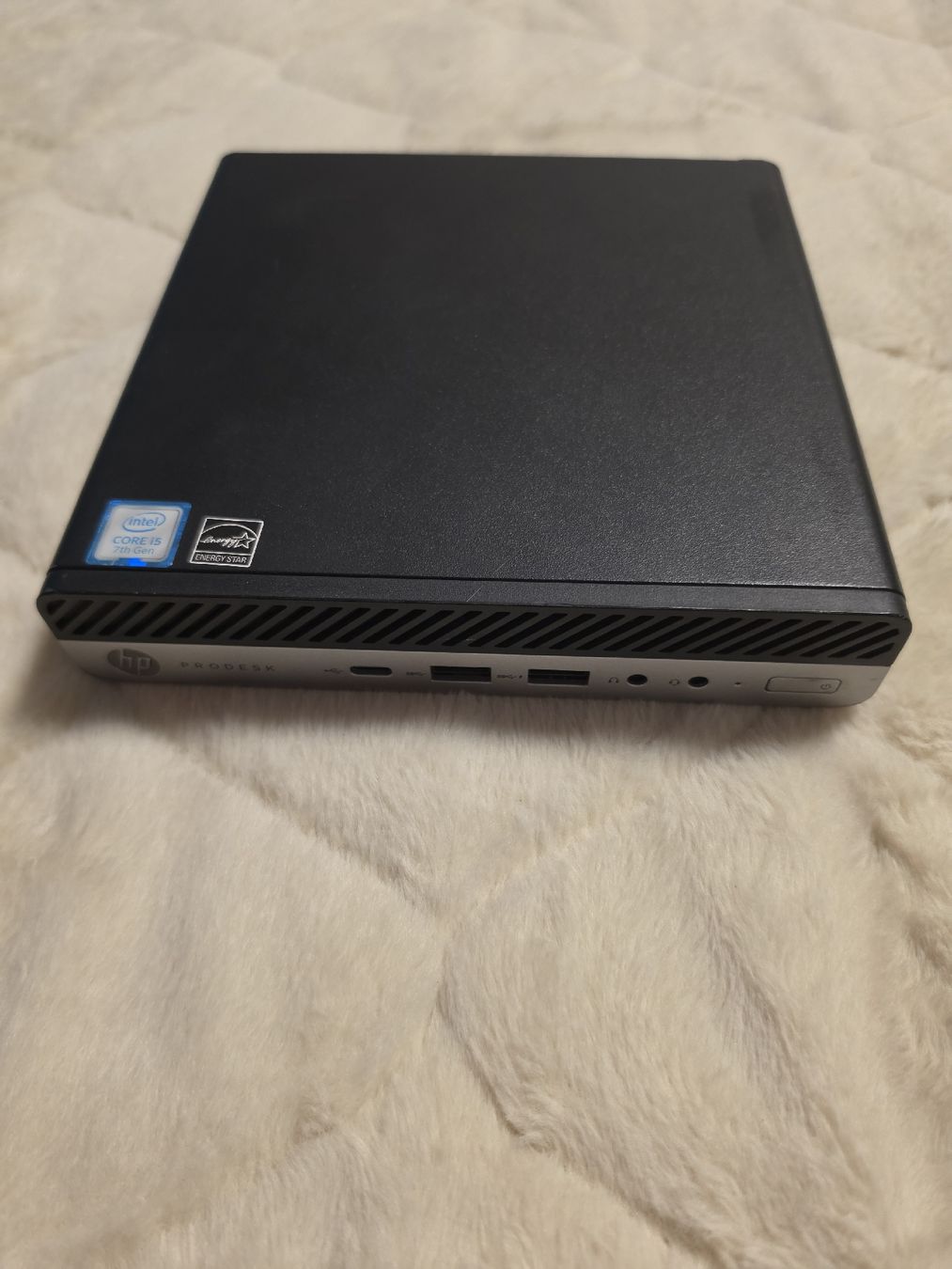 Hewlett Packard Gehäuse: Mini PC HP ProDesk i5 7500 – Gebraucht aus Meyrin von Mahinalan