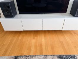 IKEA TV-Lowboard weiss wandmontiert