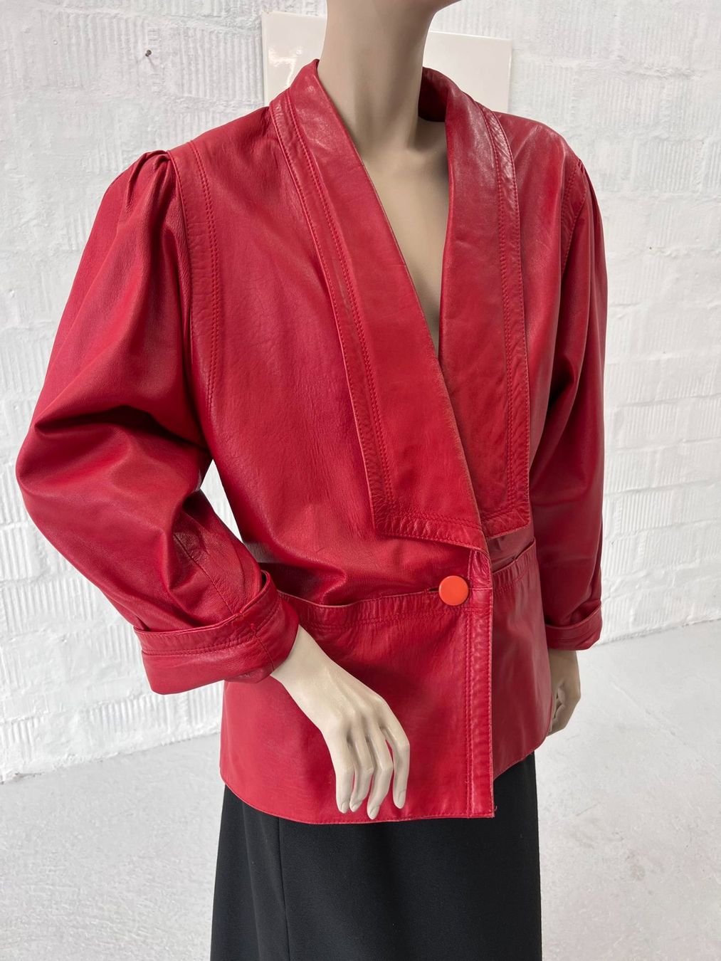 Giacche: Vintage 80er Jahre Leder-Jacke – Usato da Walzenhausen venduto da stilvollwohnen 1