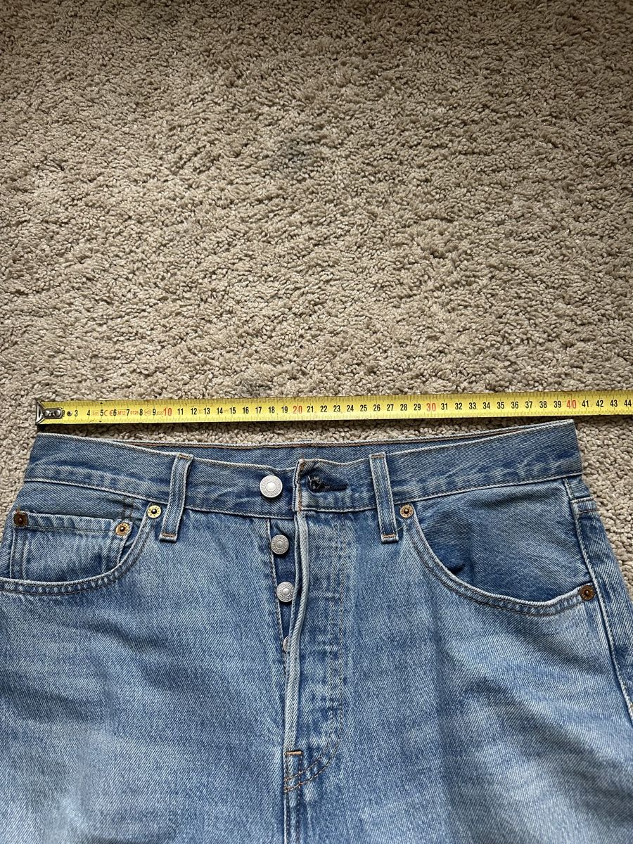 Levi's Jeans: Levi's 501 Premium Jeans hellblau – Gebraucht aus Basel von Oloir 3