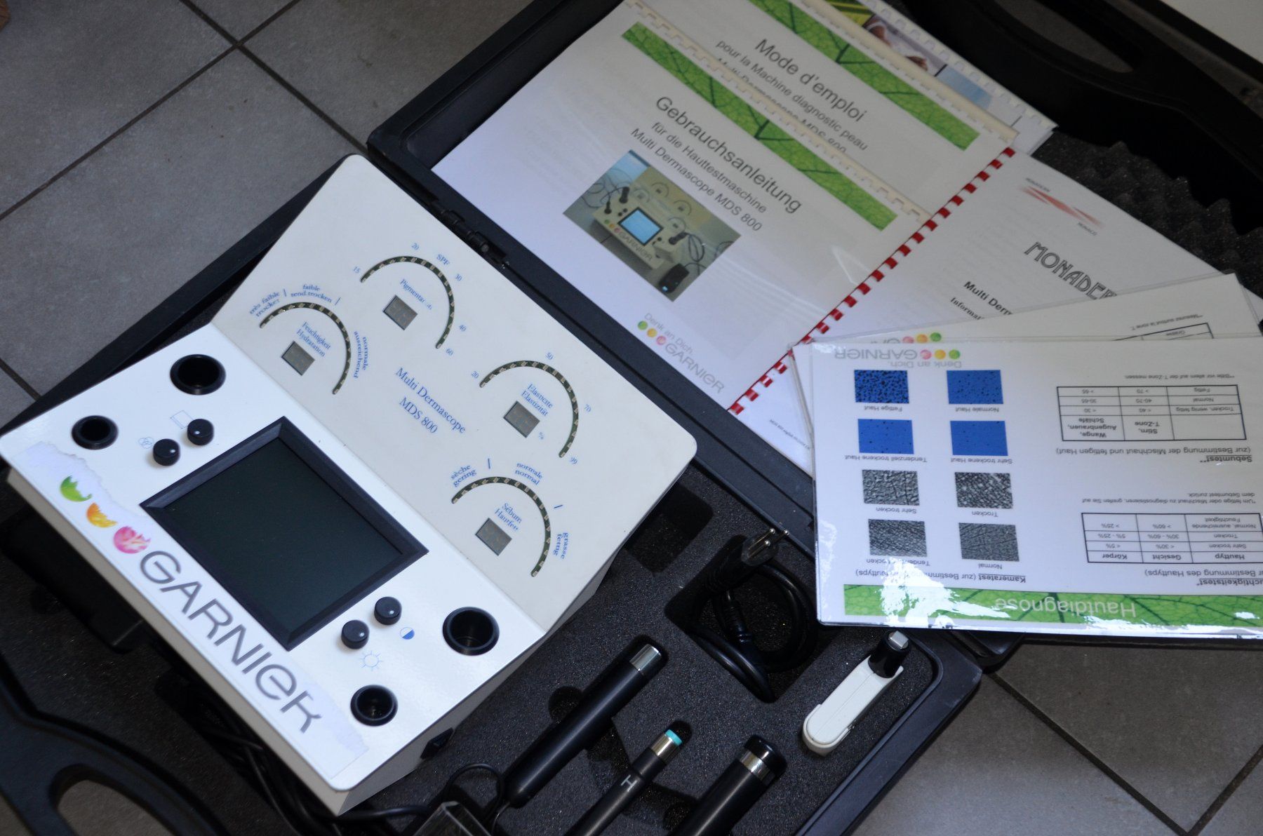 Attrezzature mediche: Multi Dermascope MDS 800 Garnier – Usato da Collonges venduto da Auganien 7