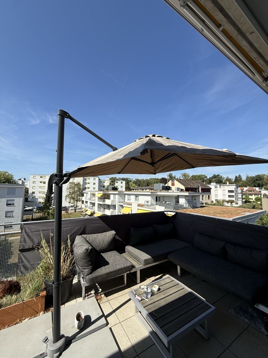Parasols: Cocon Sonnenschirm 250x250 – D'occasion à Oberglatt ZH par Toronto94