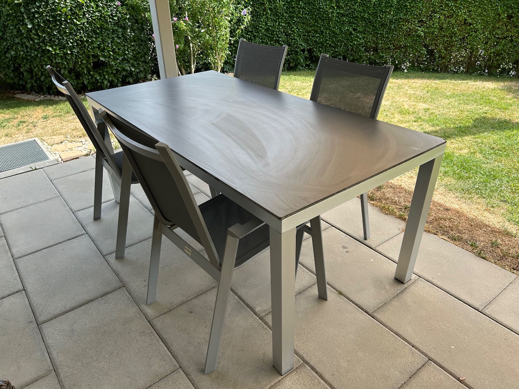 Tischset: Gartentisch mit Stühlen – Gebraucht aus Hinwil von MacTavish88