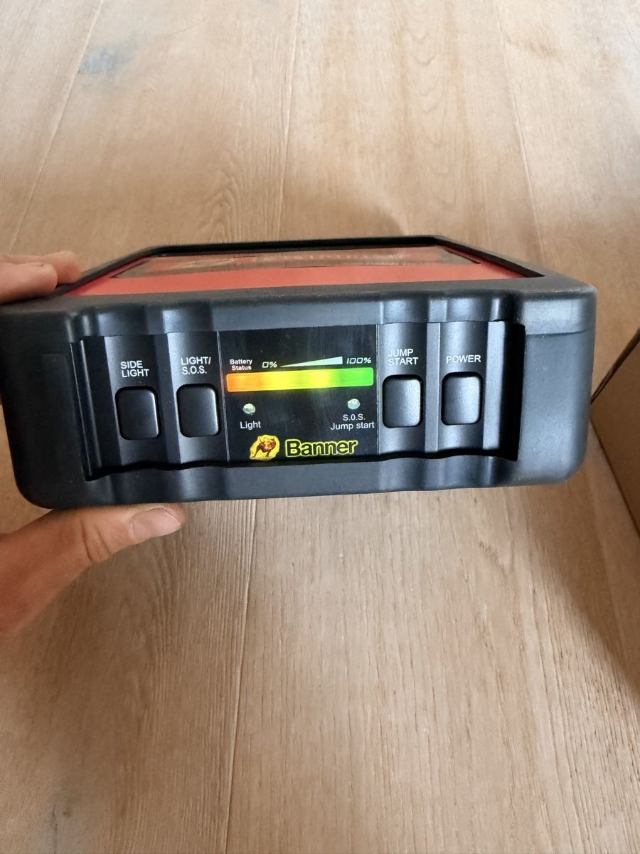 Banner Batterie: Booster de démarrage Banner 24V Lithium – Nuovo e nell'imballaggio originale da Donneloye venduto da Edelweiss_jeep 3