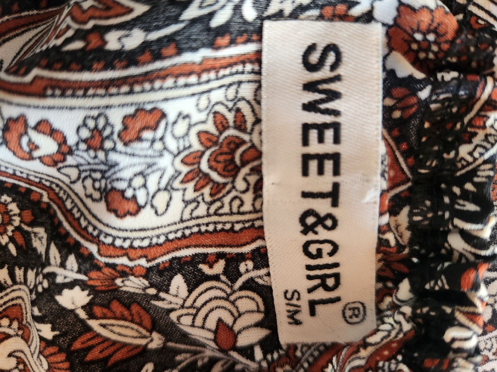 Top: Haut Bardot imprimé fleuri taille S/M  – Usato da Niedergösgen venduto da Eva2410 4