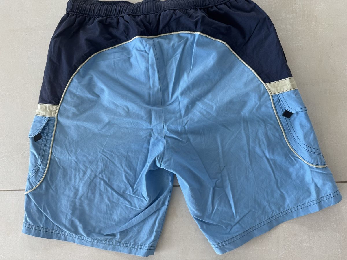 Lacoste Pantaloni: Lacoste Bade-Short Herren – Usato da Lugnorre venduto da ulr_lqc6 3