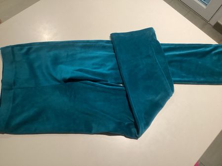 Pantalon Velours H&M vert émeraude, taille 134 - Hiver