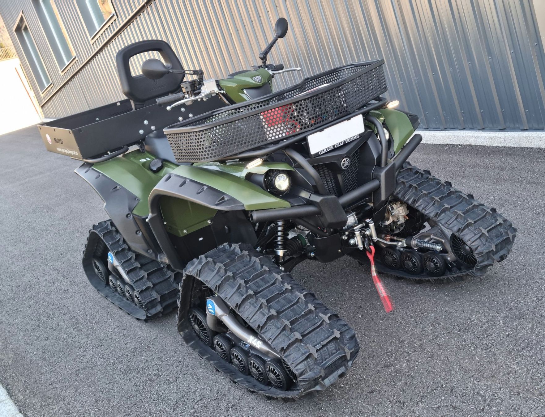 Yamaha ATVs / Quads: Ab MFK mit Raupenkit und Räder – Neu (gemäss Beschreibung) aus Trimmis von 0004