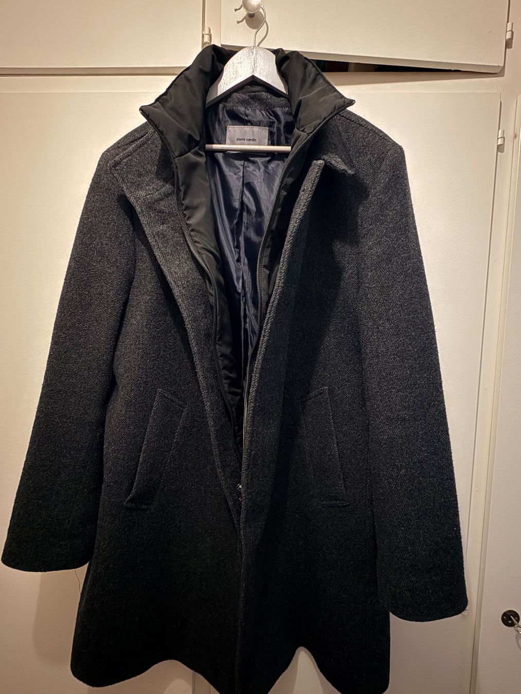 Pierre Cardin Cappotti: Pierre Cardin – Usato da Zürich venduto da tor_w5sw