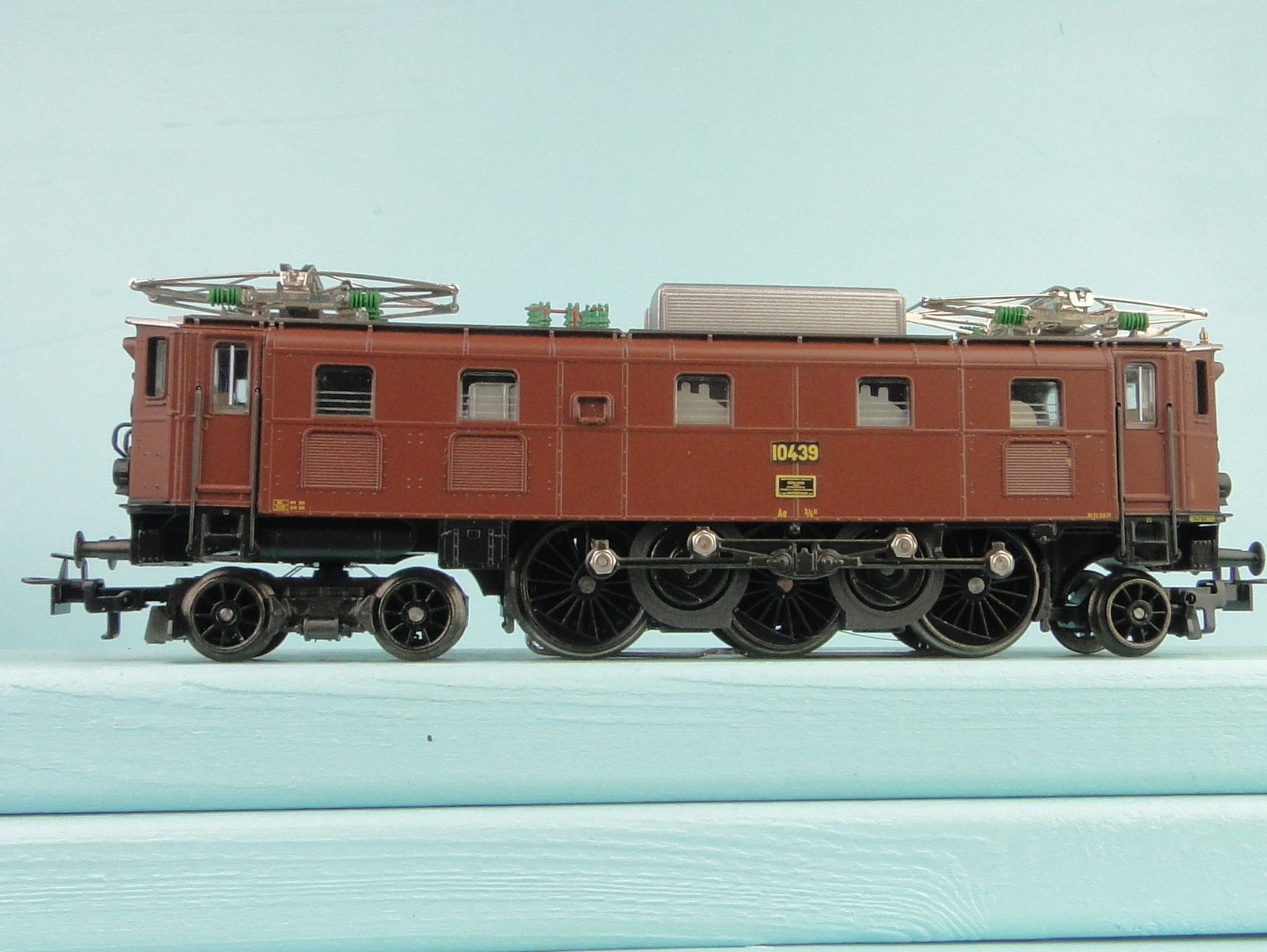 Märklin Modellini di ferrovie: Märklin 3351 Ae 3/6 – Usato da Bülach venduto da cann11 4