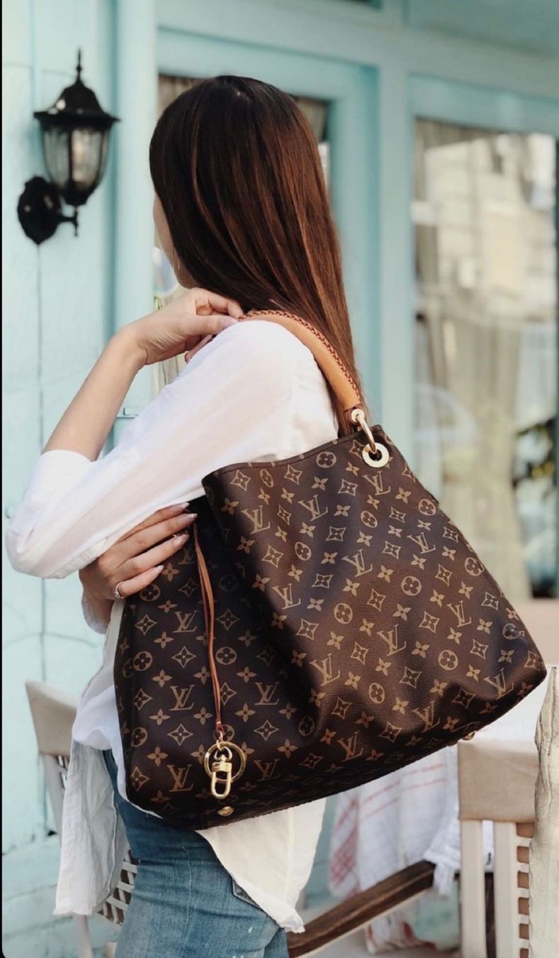 Louis Vuitton Borse da donna: Louis Vuitton Artsy – Usato da Reinach AG venduto da BisMad3 1