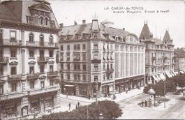 CHAUX-de-FONDS, le POD avec les grands magasins Grosch.....