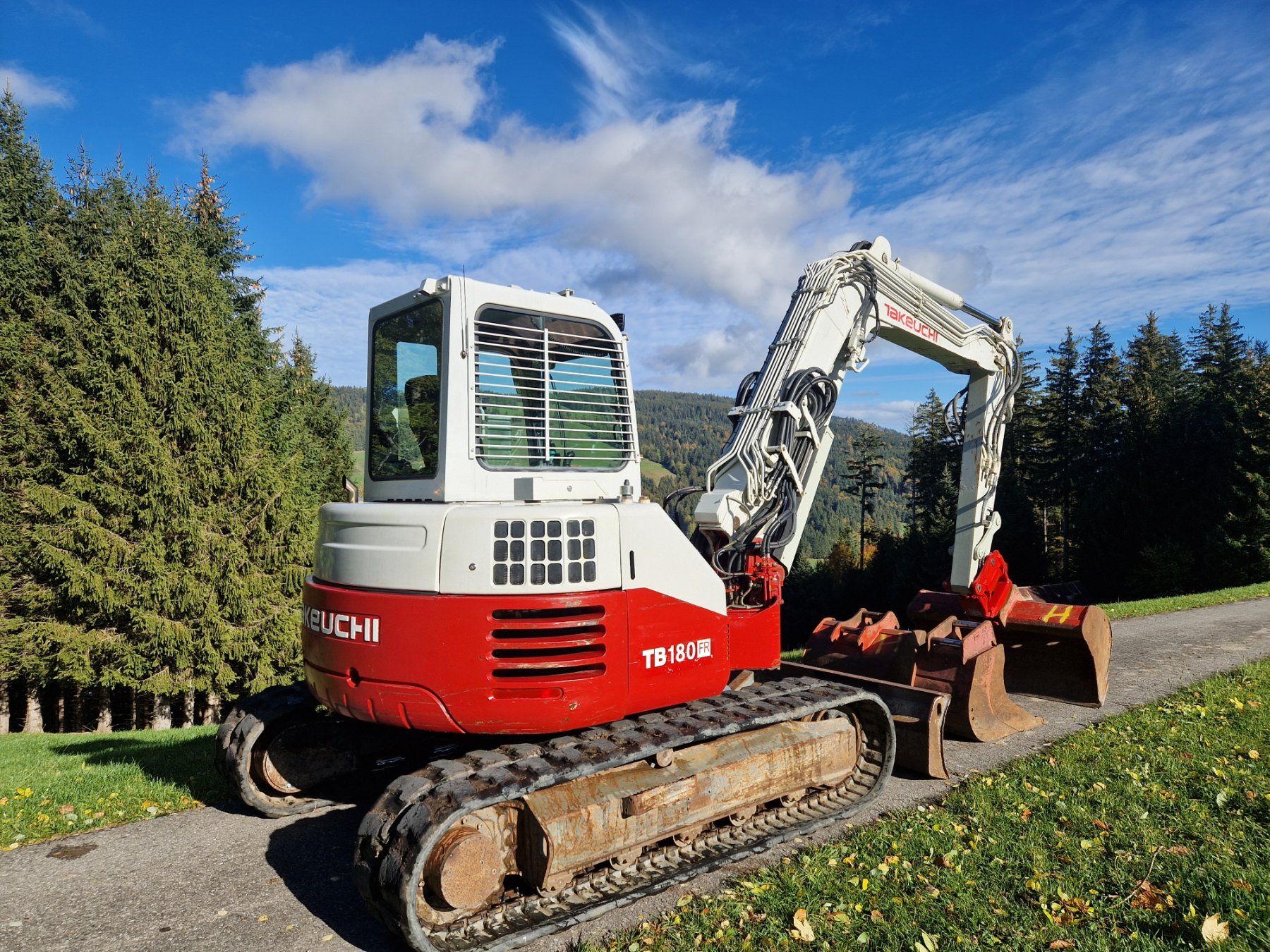 Takeuchi Escavatori: Takeuchi TB 180 FR – Usato da Appenzell venduto da gra_8vsx 3