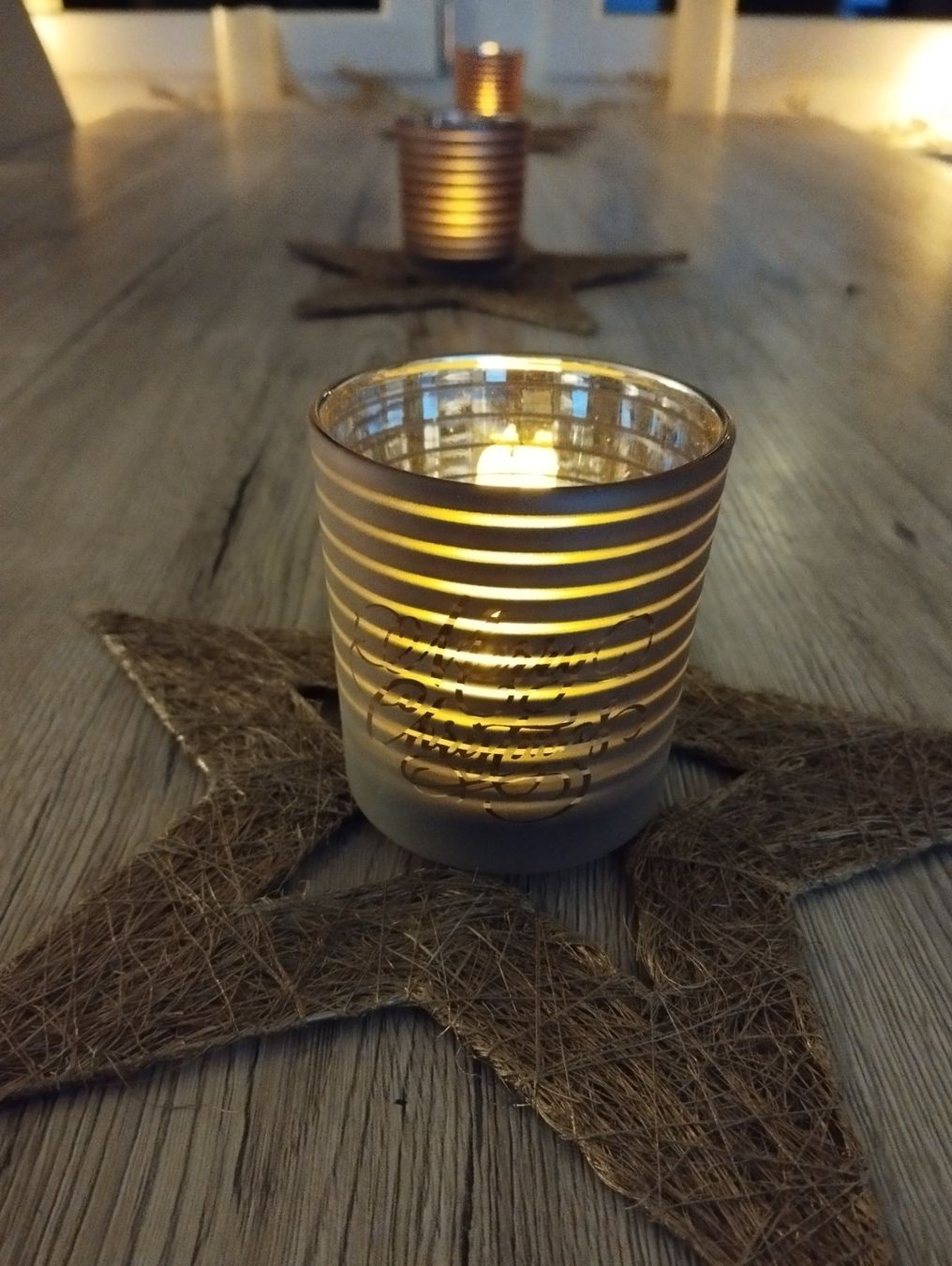 Tutte le decorazioni: Weihnachtsstern, Gold – Nuovo (secondo la descrizione) da Bonstetten venduto da SurpriseShop 1