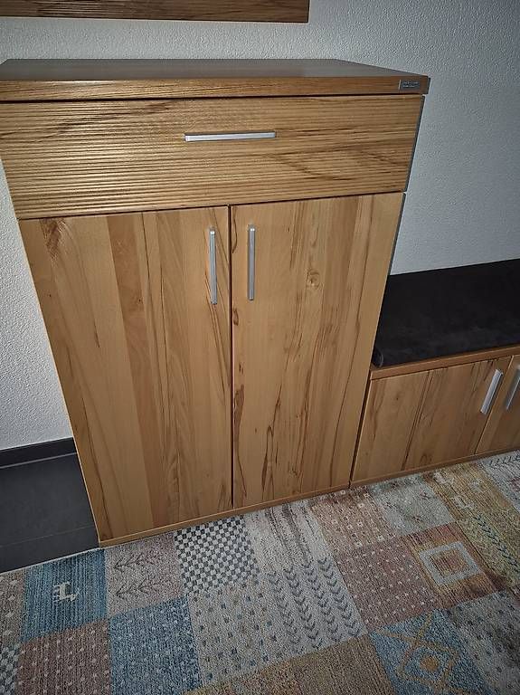 Garderobe: Garderobe mit Sitzbank – Gebraucht aus Arbon von xy1001 1