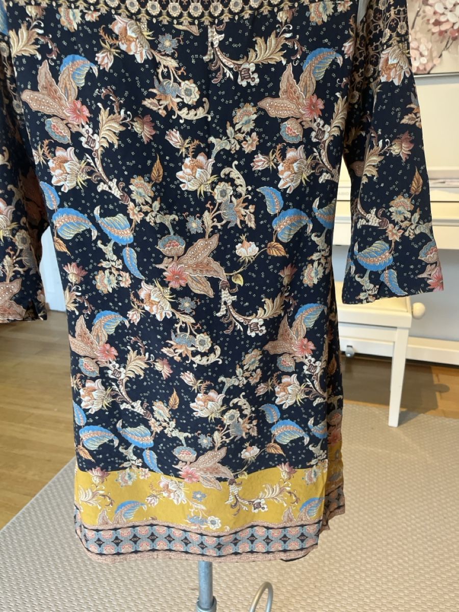 Desigual Kleider: Desigual Kleid, 38 – Gebraucht aus Solothurn von Bobesch08 5
