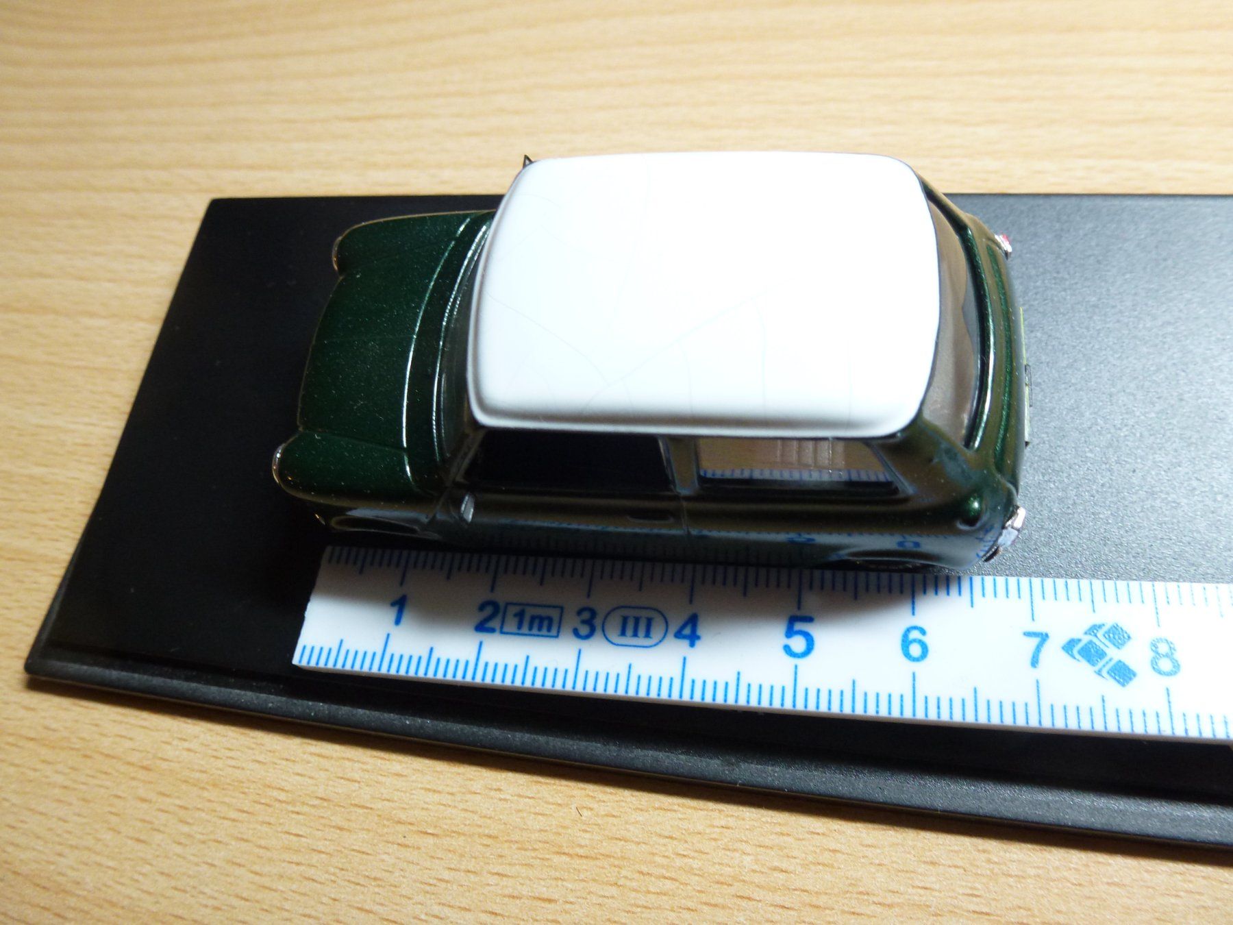 Modellini d'auto: Mini Cooper in Schaukasten – Usato da Hombrechtikon venduto da Se9 1