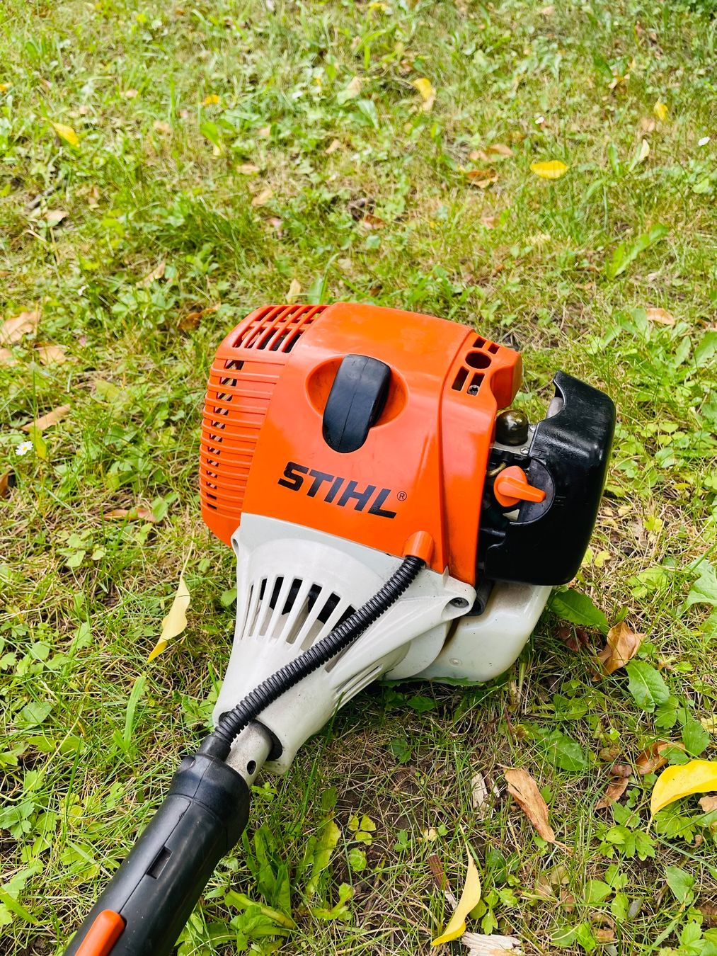 Tutti gli attrezzi: Rasentrimmer Stihl KM 100 Profi – Usato da Dietikon venduto da L.L_GmbH 3