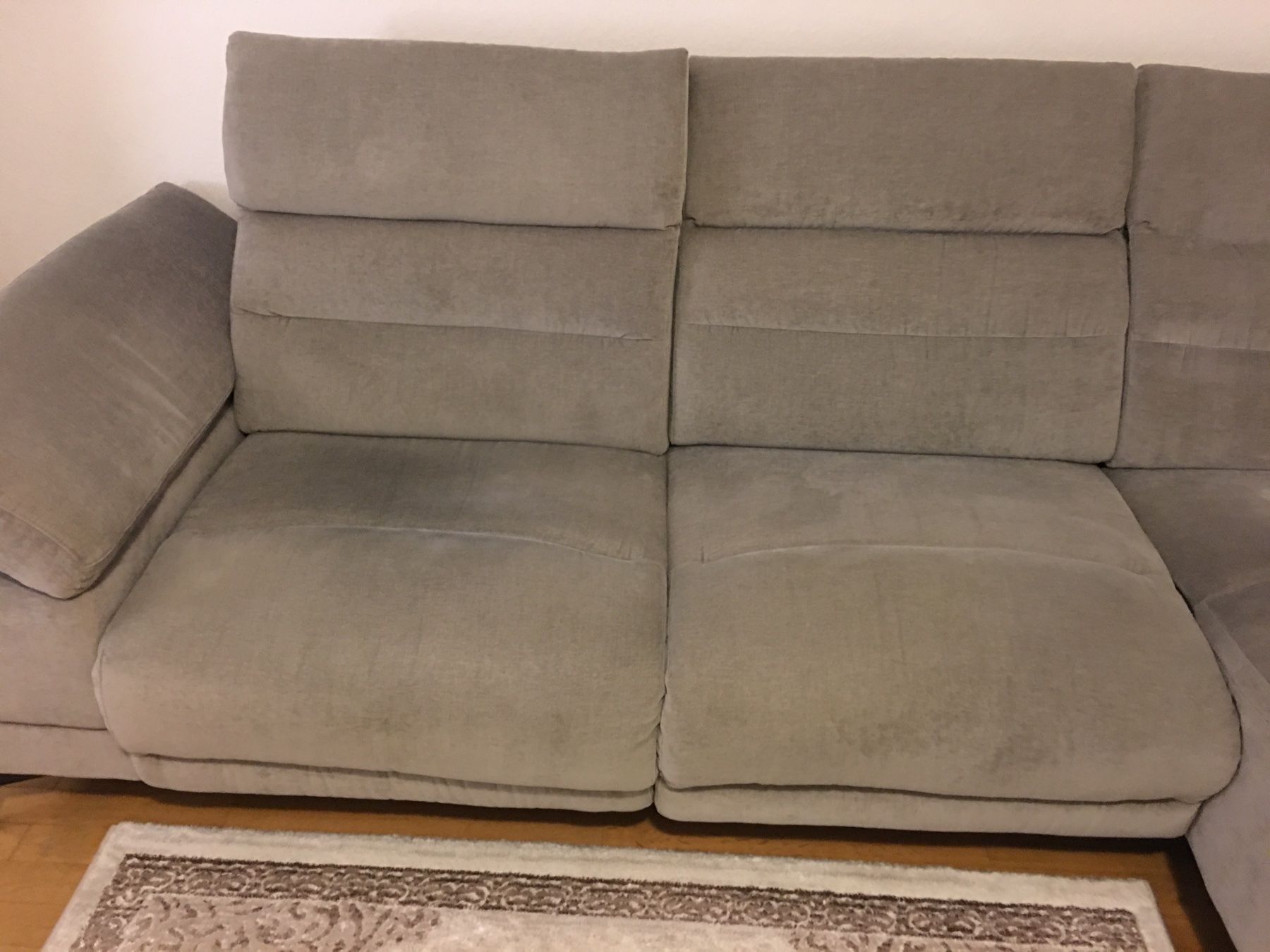 Divani: Schöne elektrische Sofa verstellbare Ecksofa 2.90 x 1.80 – Usato da Grenchen venduto da Tirana 1