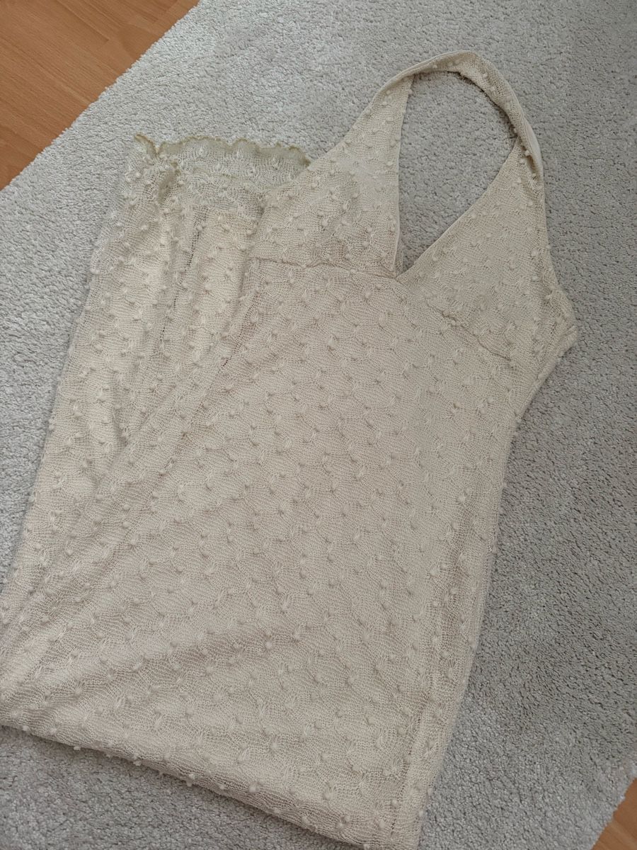 Kleider: Kleid beige Grösse M – Neu (gemäss Beschreibung) aus Alpnach Dorf von beauty87
