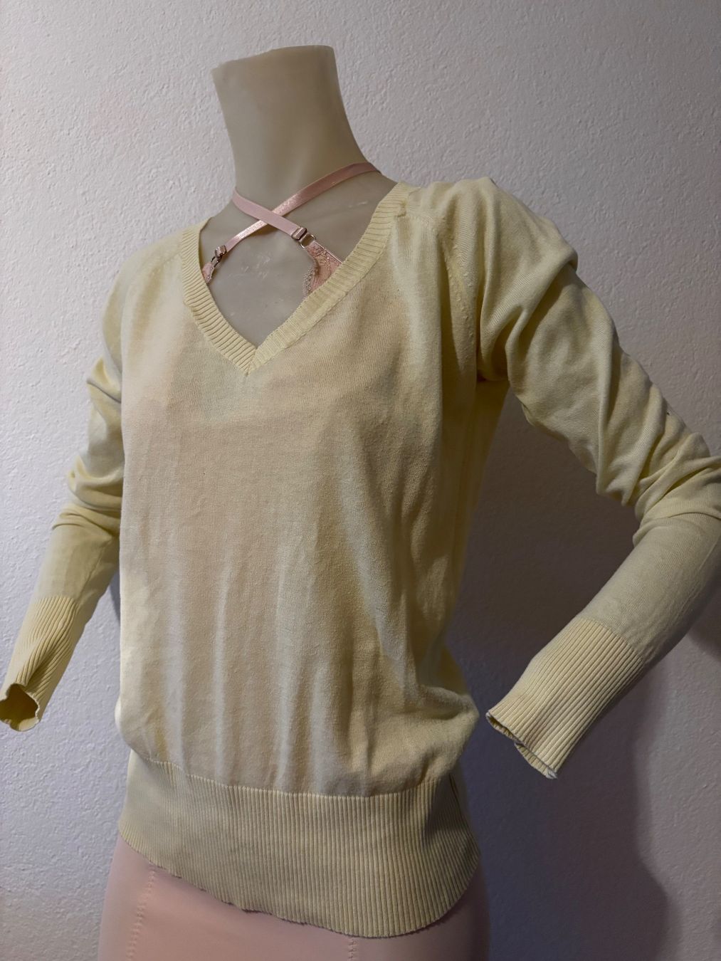 H&M Pullover & Sweatshirts: H&M 100% Cotton Pullover grS – Gebraucht aus Niederbipp von fashionfuchs 1