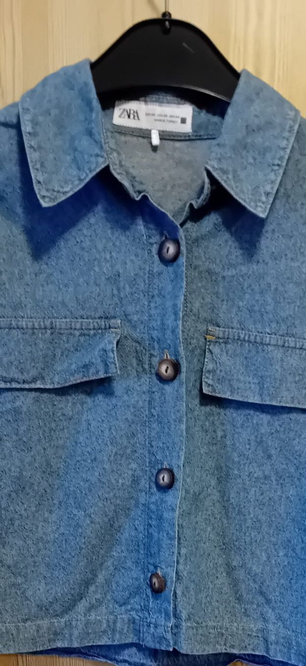 Zara Blusen: Jeansbluse cropped Zara XS blau – Gebraucht aus Wohlen AG von schimmelreiter1234 1