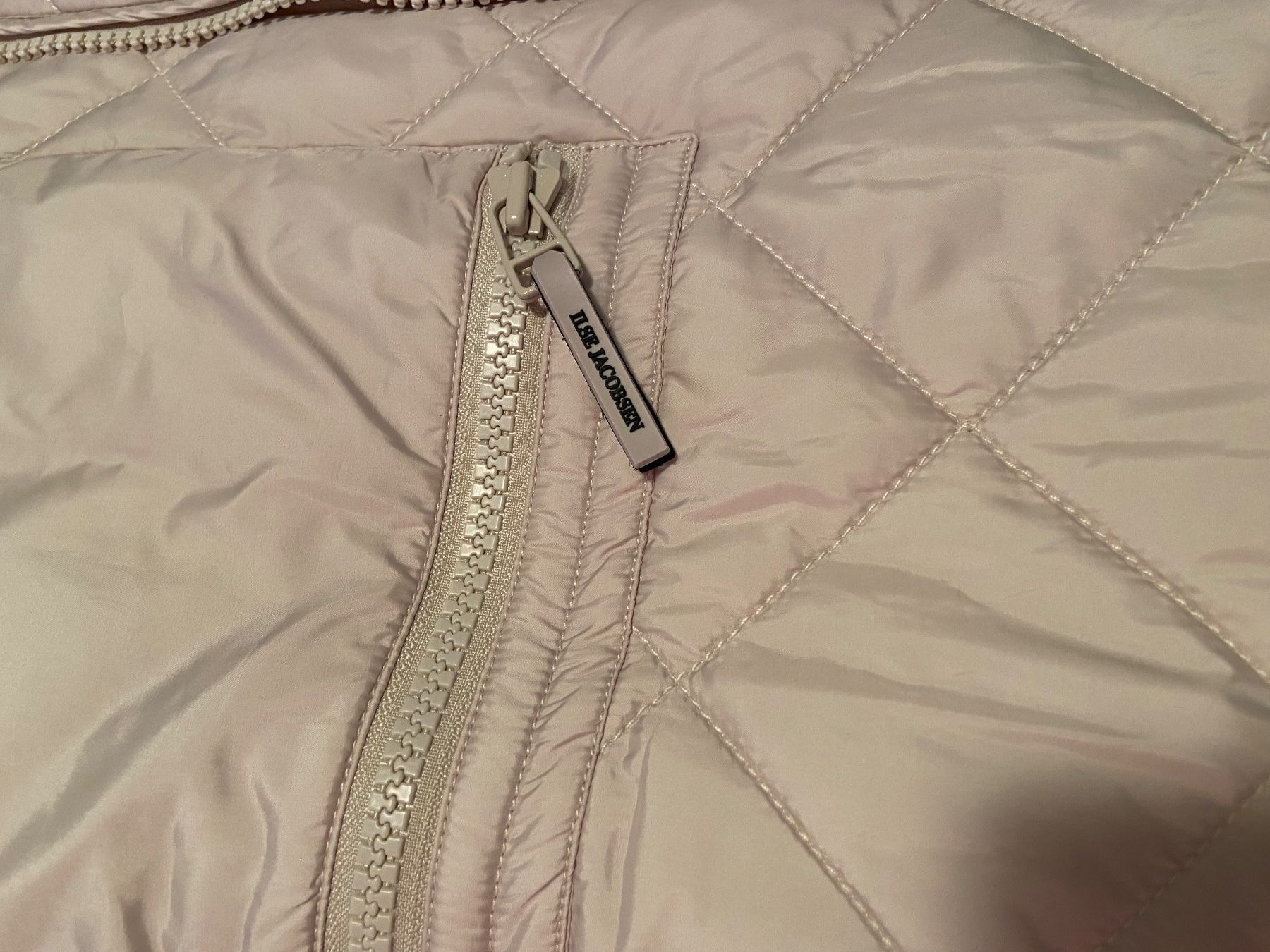 Ilse Jacobsen Jacken: Ilse Jacobsen Jacke – Neu (gemäss Beschreibung) aus Unterengstringen von bar_rh5f 1